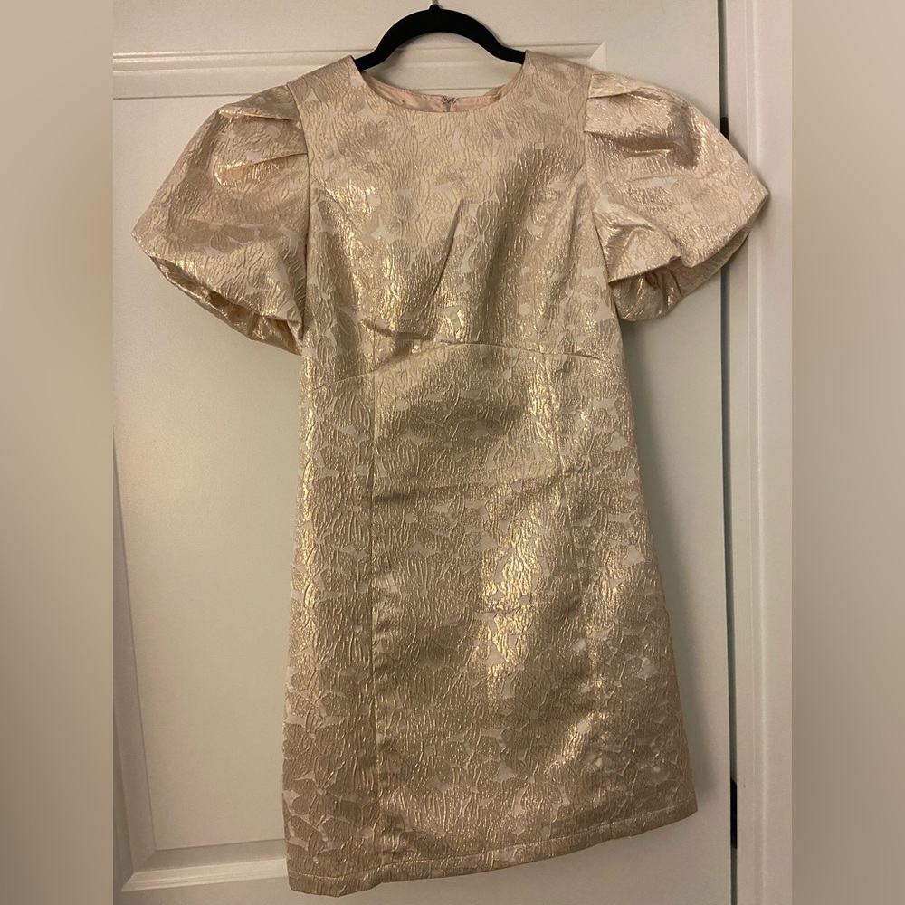 TCEC puff sleeve bow-back gold dress. Size M